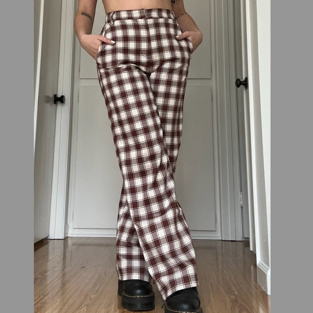 UO Checkered Brown Pants